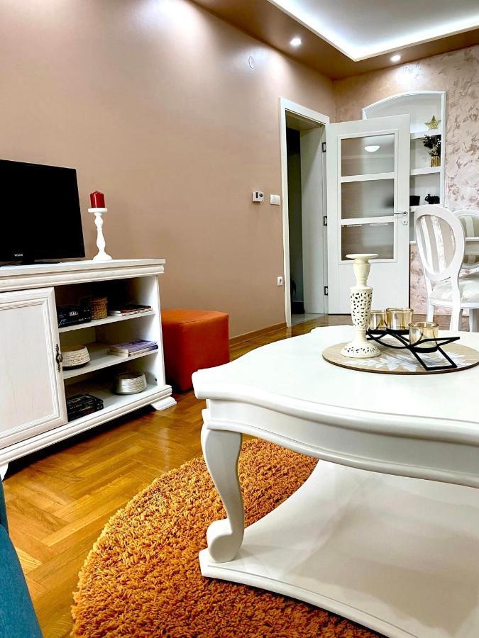Apartman Diana Сремска Митровица Екстериор снимка